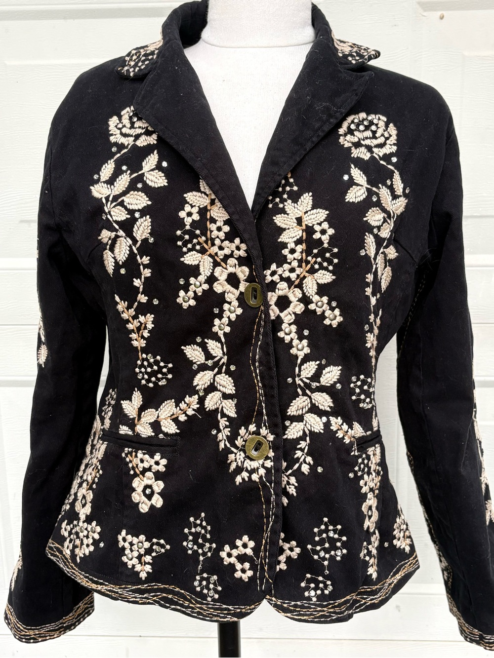 Paparazzi by Biz floral embroidered rhinestone, black blazer jacket, Boho L/XL